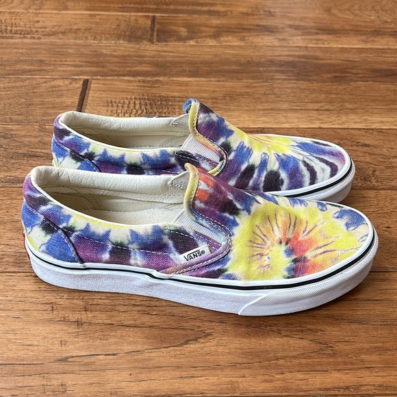 Vans Classic Slip On Sneakers Washed Tie Dye True White Canvas Skate Shoe Size 8 - Picture 1 of 9